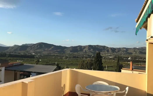 Atico de 2 dormitorios en Cártama